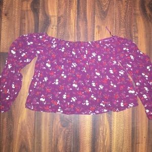 Hollister Off The Shoulder 3/4 Sleeve Crop Top